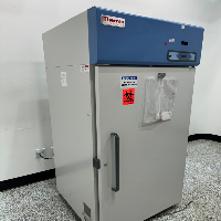 Thermo ULT3030A Lab Freezer image 1